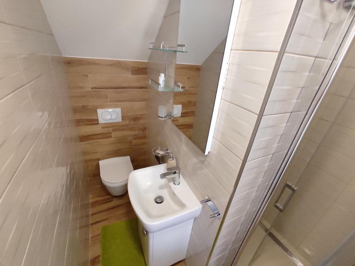 Iris Apartment มลินี ภายนอก รูปภาพ